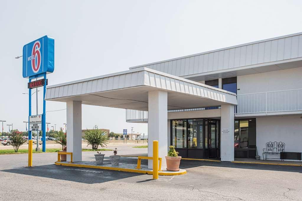 Econo Lodge West Memphis Exterior photo