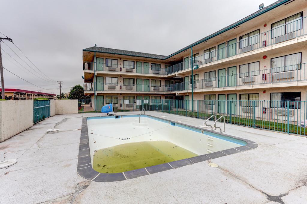 Econo Lodge West Memphis Exterior photo