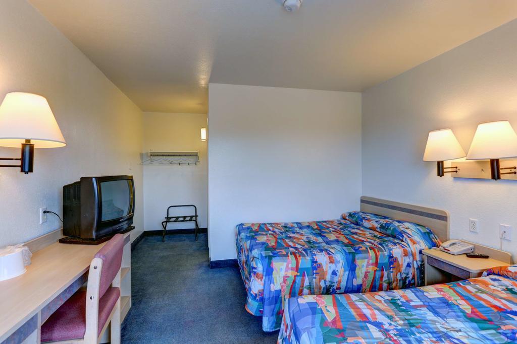 Econo Lodge West Memphis Exterior photo